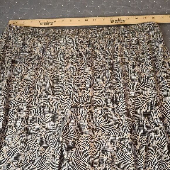 Easywear by Chico's Patterned Pants size 3 - Picture 5 of 6